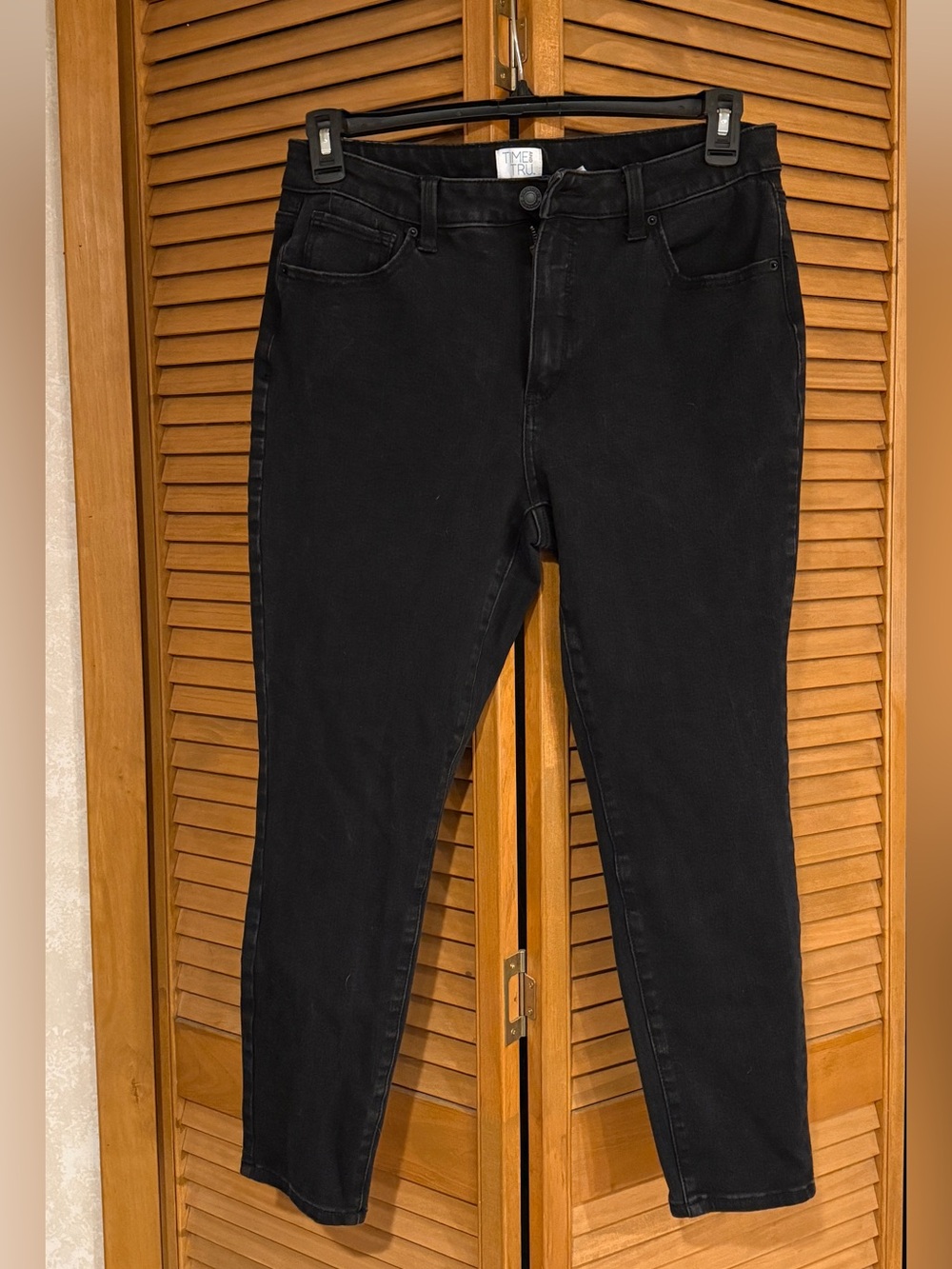 Time and Tru Black High Rise Skinny Jeans Stretch 5-Pocket worn whimsygoth layer